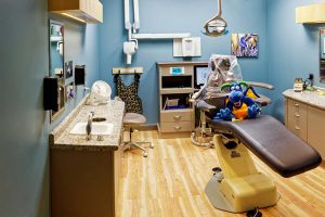 Lincoln Pediatric Dentistry East Office - patient treatment area